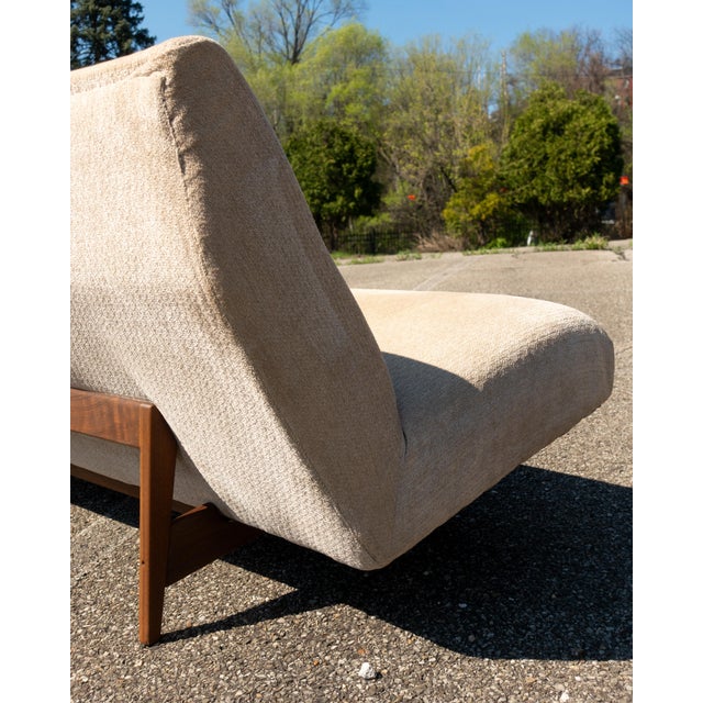Wood 1950s Attributed to Jens Risom Danish MCM Couch/Settee For Sale - Image 7 of 7