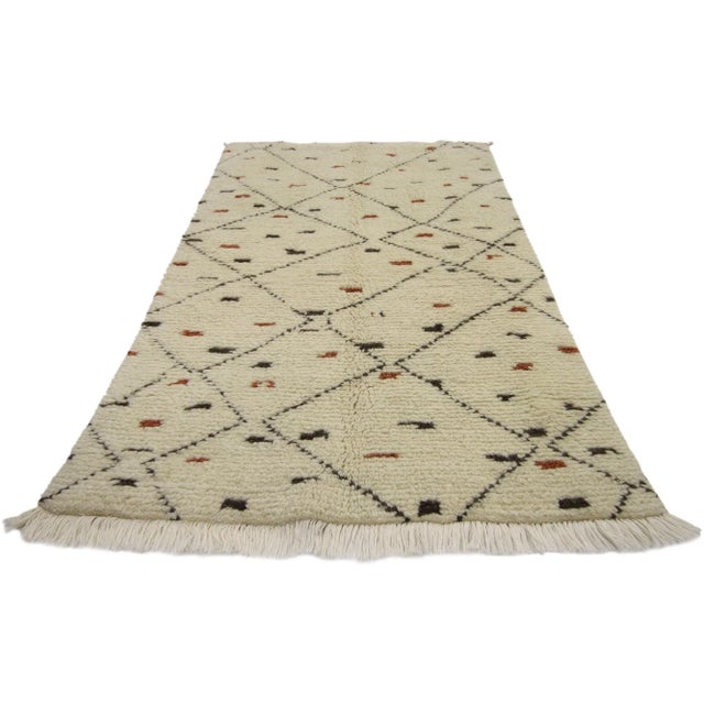Mid-Century Modern Moroccan Style Accent Rug, 02'10 X 04'07 For Sale - Image 3 of 6