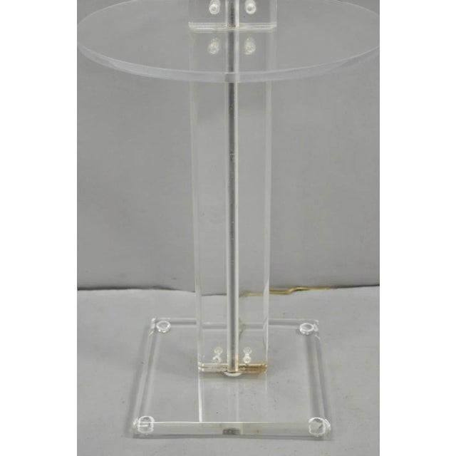 Vintage Mid Century Modern Lucite Acrylic Skyscraper Side Table Floor Lamp For Sale In Philadelphia - Image 6 of 10