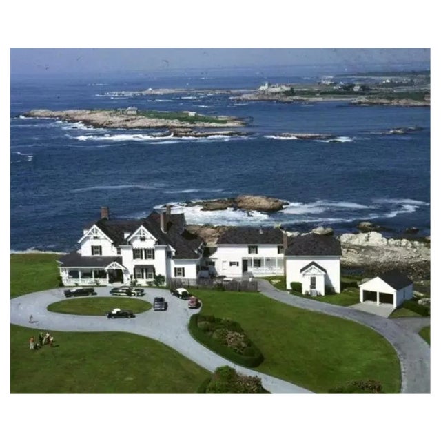 Slim Aarons, Cushing Home, Estate Stamped Photographic Print, 1966 / 2020s For Sale