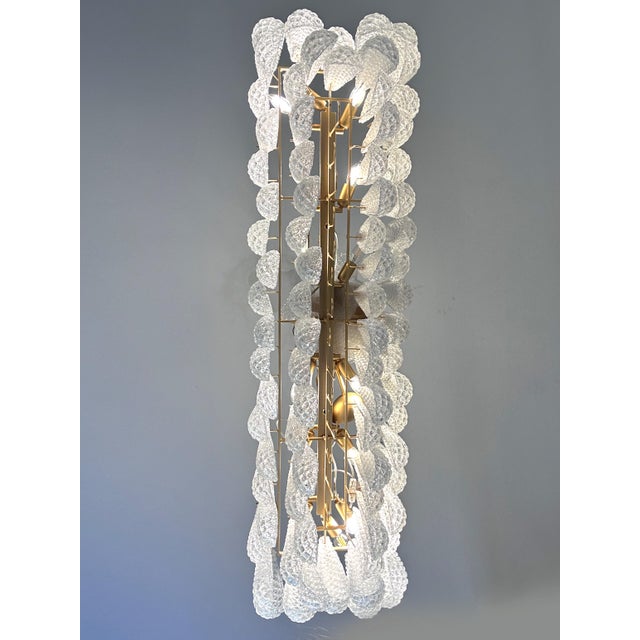 Murano Contemporary Clear “Conchiglie” Murano Glass Rectangular Gold Chandelier by Simoeng For Sale - Image 4 of 5