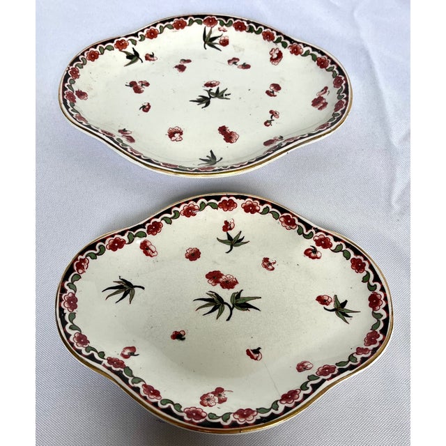 Late 1800s English Imari Style Miniature Sauce Tureen With Tiered Double Underplates For Sale - Image 12 of 18