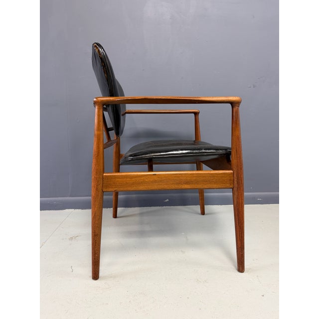 Animal Skin Mid 20th Century Nv 48 Chair Attributed to Finn Juhl for Niels Vodder For Sale - Image 7 of 8