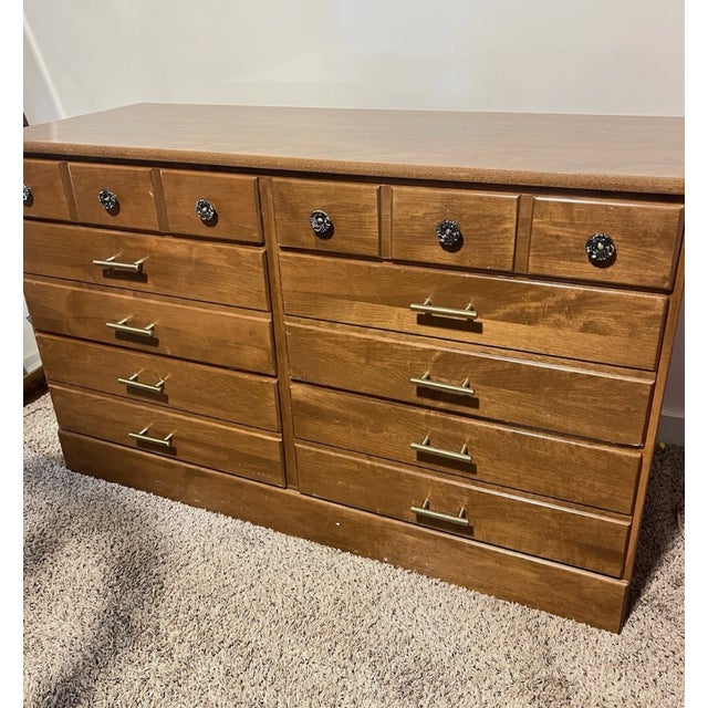 Mid-Century Modern Mid Century Ethan Allen 6 Drawer Oak Dresser For Sale - Image 3 of 8