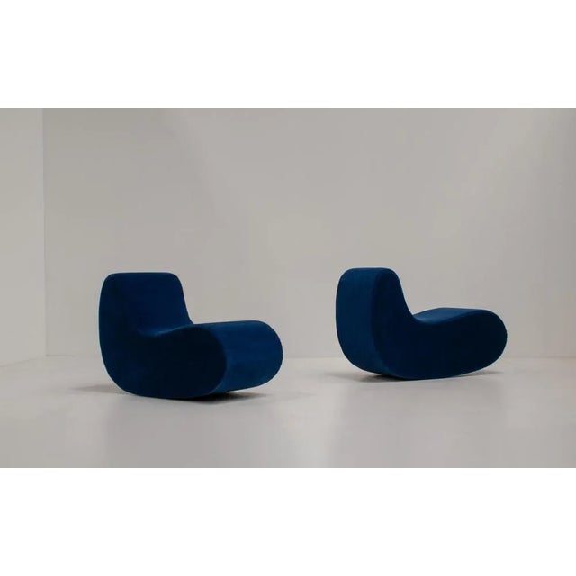 Blue Set of Sutra Lounge Chairs by Gregorio Spini for Kundalini For Sale - Image 8 of 10
