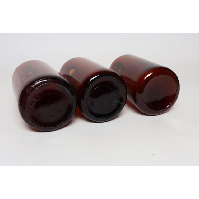 1930s Set of Three Vintage Amber Glass Apothecary Bottles by Owens Illinois Glass Co. For Sale - Image 5 of 18
