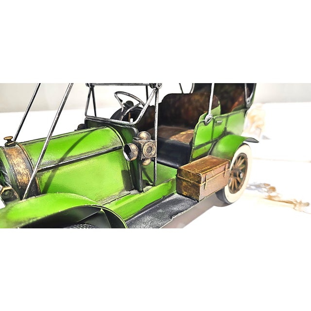 Vintage 1916 Chevrolet Baby Grand Touring Car Model – Decorative Collectible For Sale - Image 17 of 18