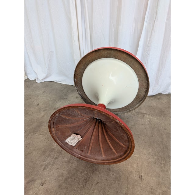 1960s Vintage Red Tulip Table by Meblo Yugoslavia, 1960s For Sale - Image 5 of 15