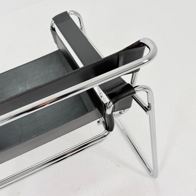 Mid-Century Modern Black Wassily B3 Chair by Marcel Brauer, 1990s For Sale - Image 9 of 15