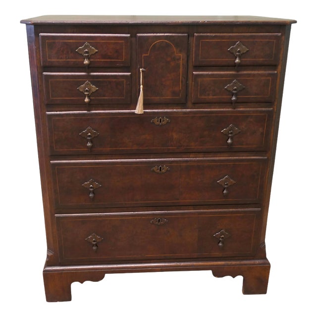 Georgian Norfolk Walnut and Oak Chest of Drawers For Sale
