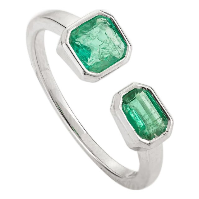 Modern Style 18k Gold Octagon Cut Emerald Toi Et Moi Ring Size 6.5 For Sale