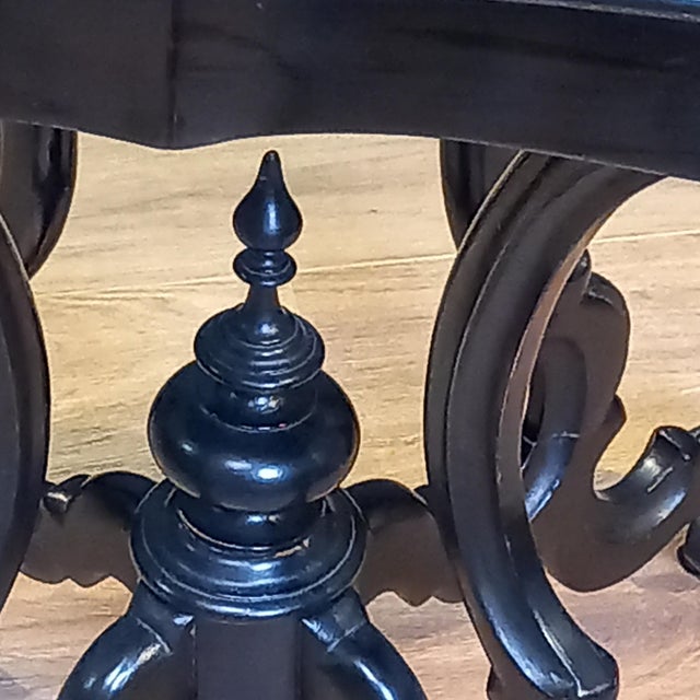 Dutch Wine Table in Walnut For Sale - Image 10 of 16