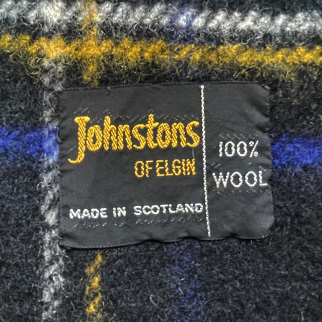 Plaid Tartan Throw Blanket in Wool from Johnstons of Elgin Scotland For Sale - Image 3 of 12