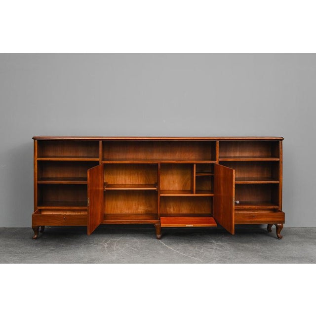 Large Early 20th Century Art Nouveau Bookcase in Walnut For Sale - Image 3 of 18