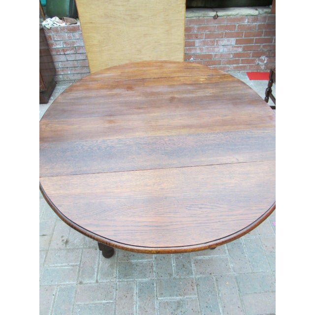 English Antique 1920s English Oak Barley Twist Drop-Leaf Dining Table For Sale - Image 3 of 8
