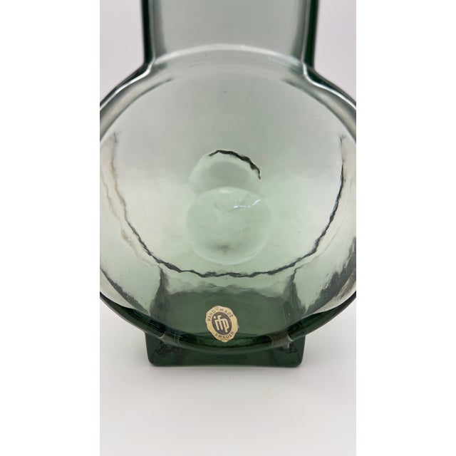 1960s 1960s Swedish Art Glass Vase by Wiktor Berndt for Flygsfors For Sale - Image 5 of 6