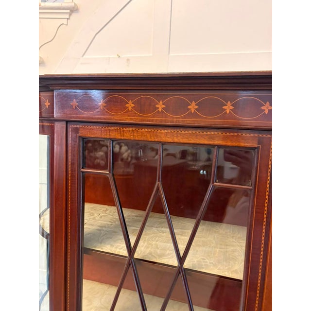 Antique Edwardian Mahogany Inlaid Bow-Ended Display Cabinet, 1900 For Sale - Image 12 of 15