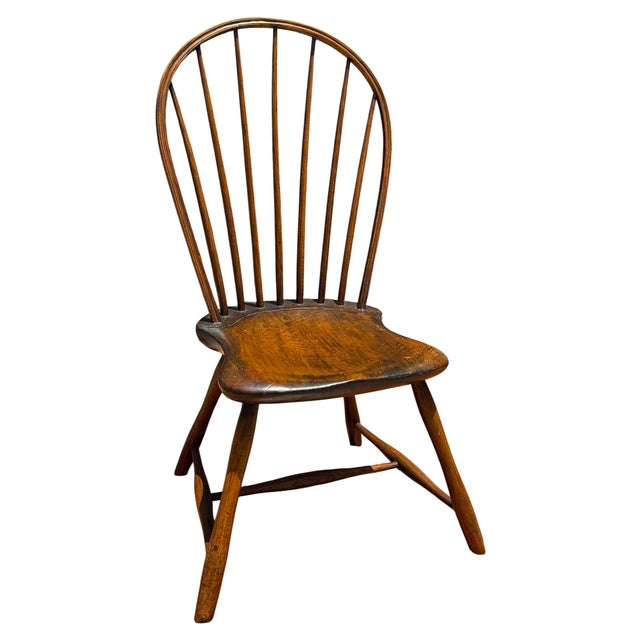 Antique 19th C English Windsor Chair.