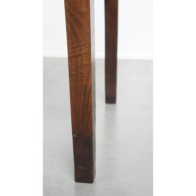 Antique English Dining Table in Walnut with 3 Drawers, Early 19th Century For Sale - Image 16 of 17