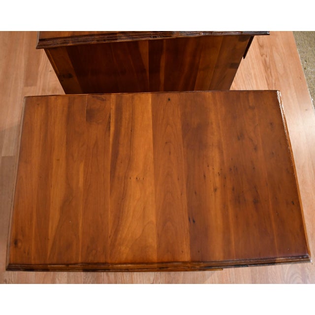 1930s Pair of English Cedar Wood Nightstands Bedside Tables For Sale - Image 4 of 18