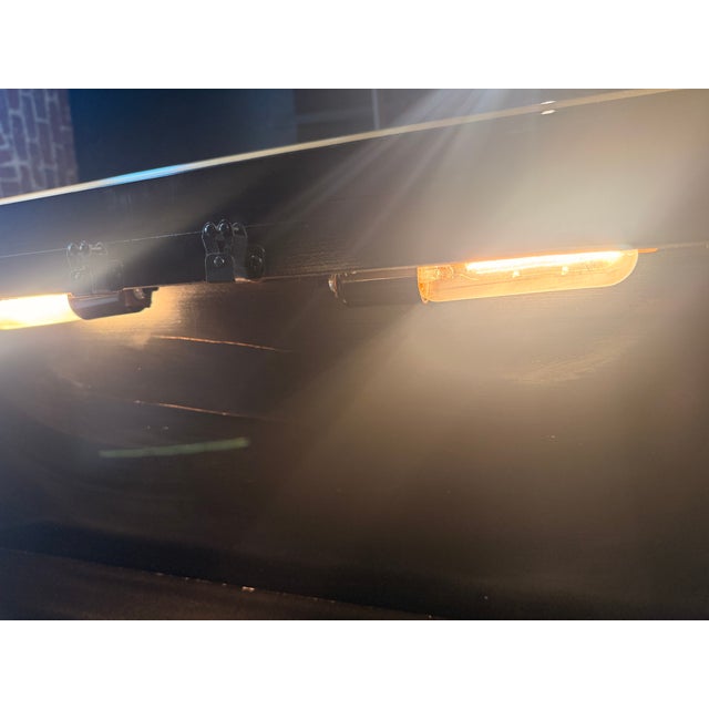 Drexel Heritage Chinoiserie Illuminated Curio Cabinet / Display Case With Gold Gilt Detailing For Sale - Image 13 of 15