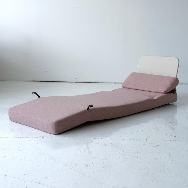 Light Pink 1970s Poppy Chairs Attributed to Antonio Citterio + Paolo Nava For Sale - Image 8 of 9