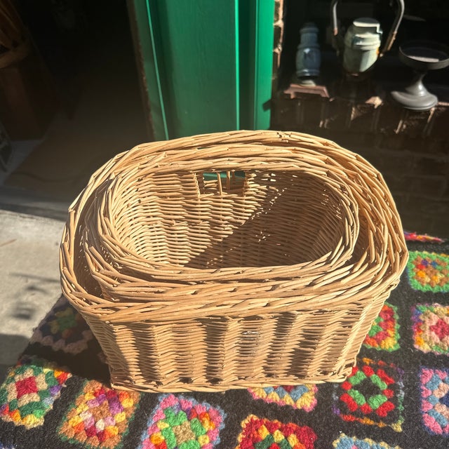 Boho Chic Vintage Wicker Nesting Nantucket Style Bicycle Baskets For Sale - Image 3 of 8