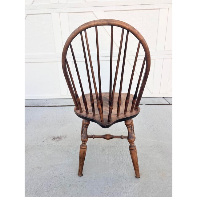 Habersham Furniture Vintage Habersham Braced Bow-Back Windsor Dining Chairs - Set of 5 For Sale - Image 4 of 13