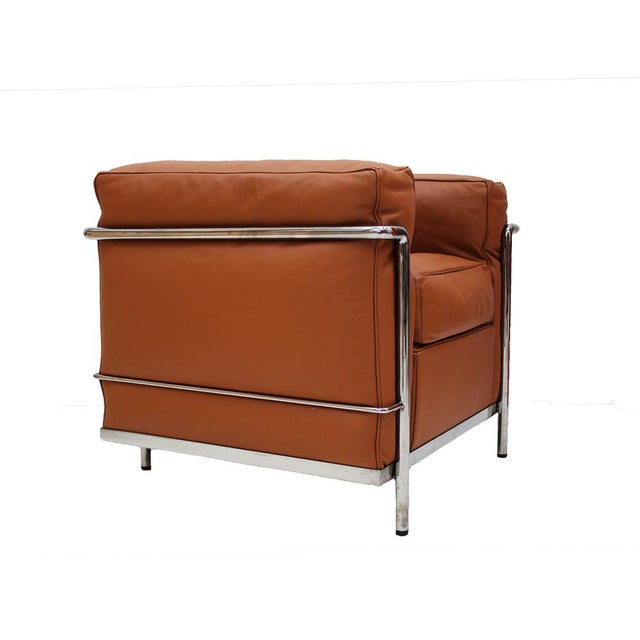 Modernist LC2 Lounge Chair in Brown Leather by Le Corbusier for Cassina, Italy, 1980, in Good conditions. Designed 1980 to...