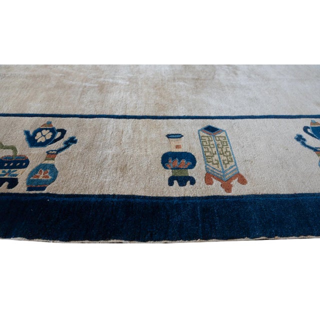 1920s Ivory Vase Medallion Antique Chinese Peking Knotted Wool Carpet Rug For Sale - Image 9 of 10