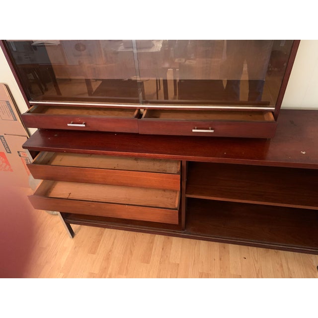 Paul McCobb Mid-Century Modern Walnut Credenza For Sale In Tampa - Image 6 of 8