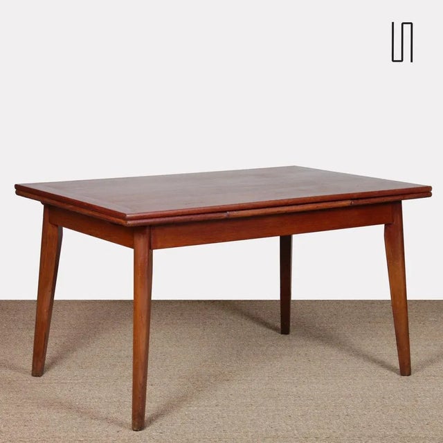 Vintage Extendable Dining Table in Oak, 1950s, in Good conditions. Designed 1950 to 1959