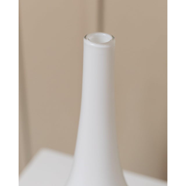 Discover the simple vintage 'Salong' vase from IKEA, designed by Johanna Jelinek! This hand-blown glass vase from the 90s...