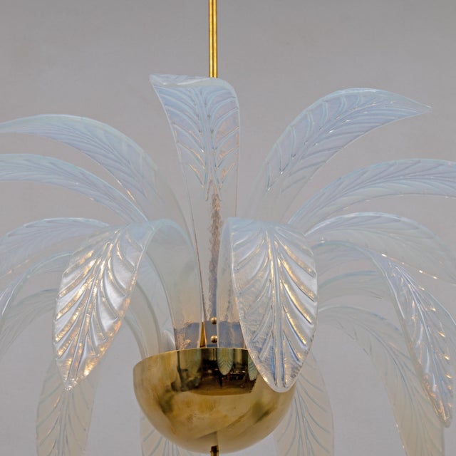 2000 - 2009 Iridescent Murano Glass and Brass Palm Leaves Chandelier, 2000s For Sale - Image 5 of 8