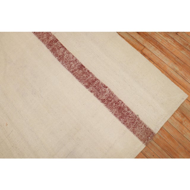 Room square size Turkish Kilim from the middle of the 20th century in the style of Mid-20th Century Modern. Measures:...