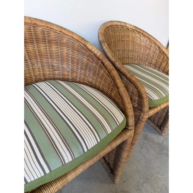 1970’s Vintage Coastal Organic Woven Wicker Barrel Back Dining Chairs – Set of 4 For Sale - Image 11 of 12
