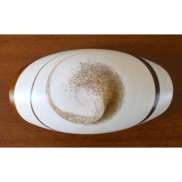 Murano Attributed Art Glass Bowl – Iridescent Cartoccio Form in Ivory & Brown, Hand-Blown Venetian Style Sculptural Centerpiece For Sale - Image 16 of 16