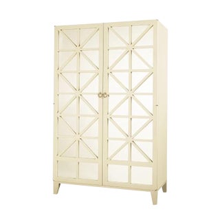 Contemporary Hickory Chair Off-White Cleo Bar Cabinet For Sale