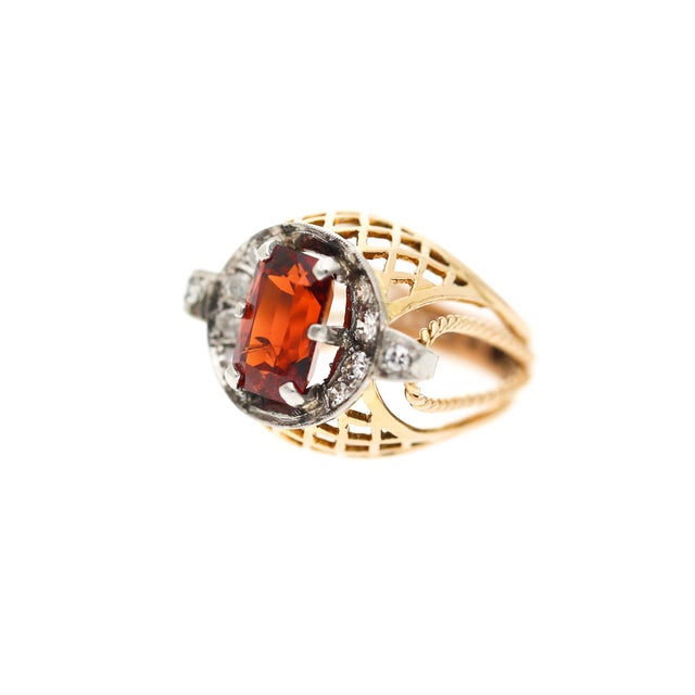 1960s 1960s 4.65 Carat Spessartine Garnet Diamond Lattice Wide Band 18k Two Tone Gold Ring, Size 4.5 For Sale - Image 5 of 11