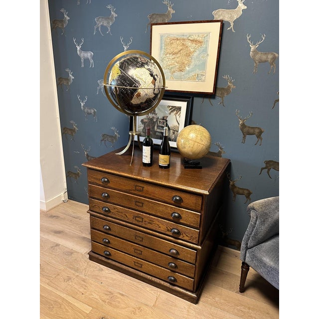 Brown Vintage Chest of Drawers in Oak, 1930s For Sale - Image 8 of 11