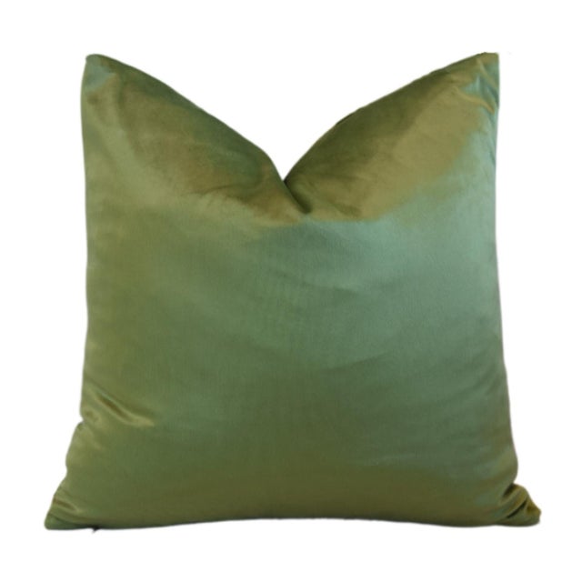 2020s Green Scrolling Botanical Floral Leaves Velvet Pillow Including the Down/Feather Insert 18" Square For Sale - Image 5 of 6