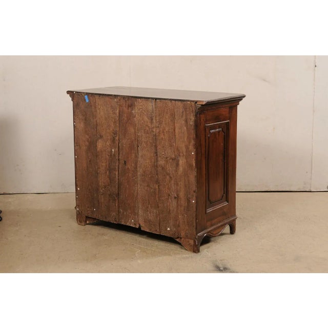 18th Century Italian Walnut Chest For Sale In Atlanta - Image 6 of 12