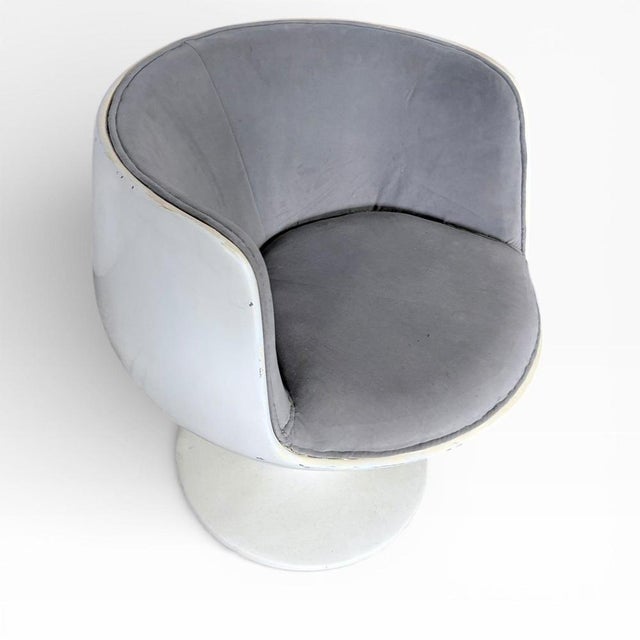 1960s Mid-Century Fibreglass Tulip Swivel Chair by Eero Aarnio, 1960s For Sale - Image 5 of 7