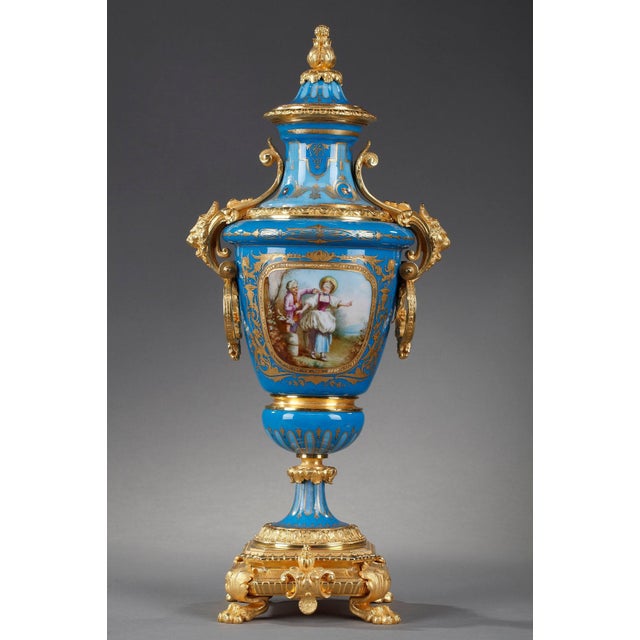 Covered Vases in Polychrome Porcelain in the Style of Sèvres, Set of 2 For Sale - Image 4 of 18