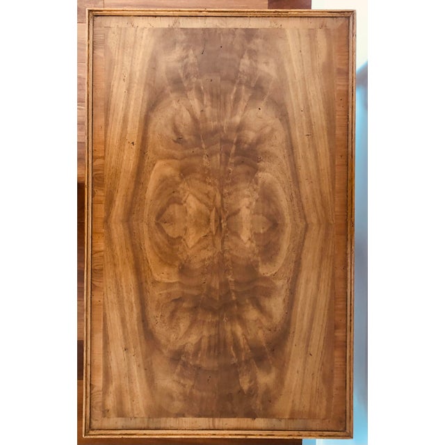 Baker Furniture Company 1980s Vintage Baker Furniture Mahogany Tea Table For Sale - Image 4 of 8