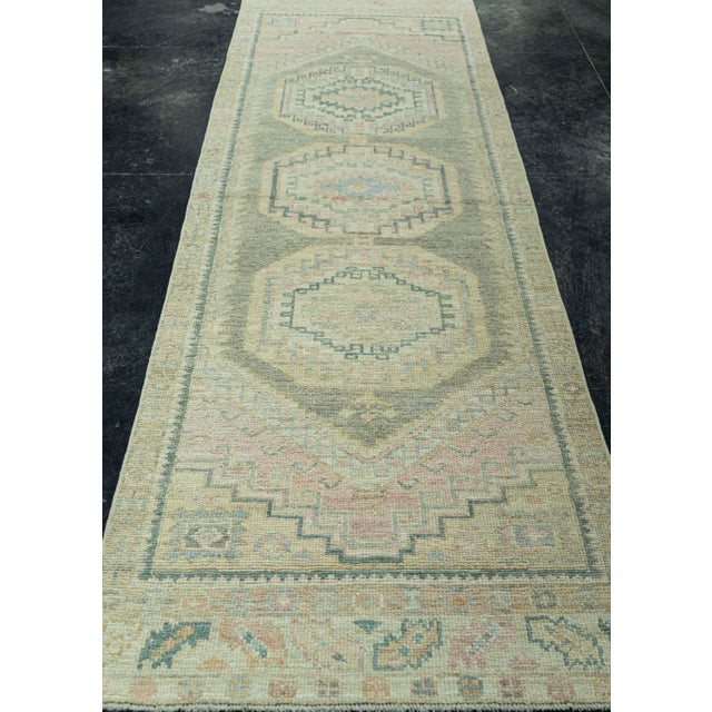 Turkish Oushak Rug 2'11" x 10'3" #19249 For Sale - Image 4 of 8