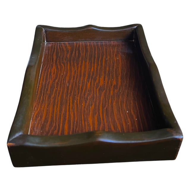 Asprey & Co. Vintage Handmade and Signed Quartersawn Oak Tray With Scalloped Edge Catchall Vide-Poche For Sale - Image 4 of 8