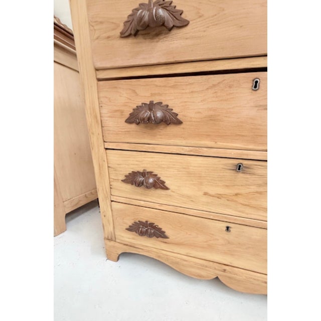 Ecru Mid 19th Century Scrubbed Pine Chest of Drawers For Sale - Image 8 of 13