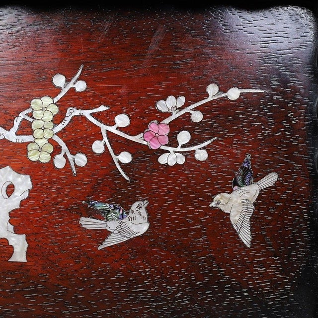 Late 20th Century Late 20th Century Scalloped Wooden Tray With Mother-of-Pearl Bird and Bamboo Inlay For Sale - Image 5 of 9