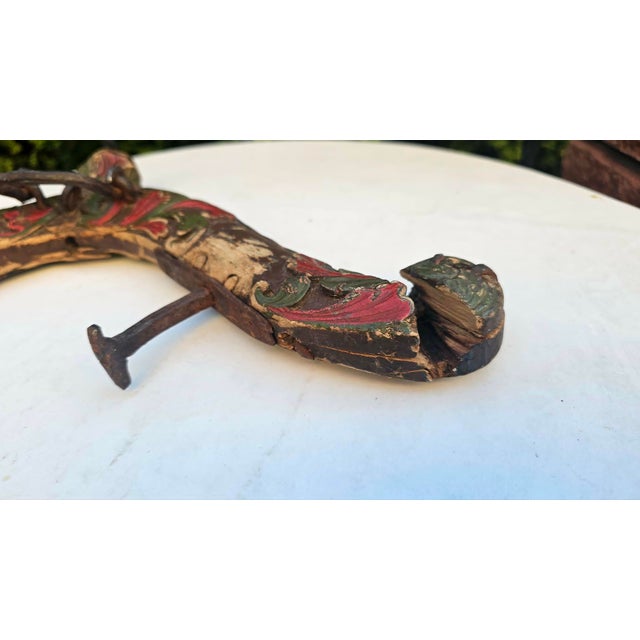 Wood 19th-Century Carved and Painted Wooden Horse Collar For Sale - Image 7 of 10